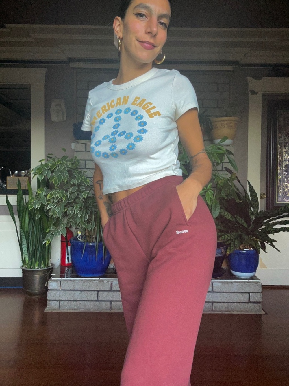 cute & comfy roots sweatpants, size small